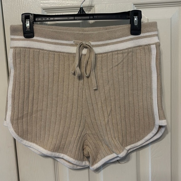 Lucky Brand Ribbed Knit Cashmere Blend Shorts - Picture 1 of 7